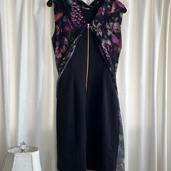 Ted Baker dress - Picture 4 of 11